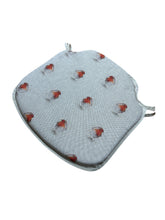Load image into Gallery viewer, Robin Small Spindle Back Seat Pads For Garden, Patio, Kitchen, Dining