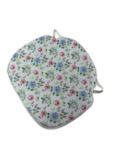 Load image into Gallery viewer, Roses Large Spindle Back Seat Pads For Garden, Patio, Kitchen, Dining
