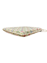 Load image into Gallery viewer, Roses Tapered Seat Pads For Garden, Patio, Kitchen, Dining