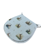 Load image into Gallery viewer, Country Hares D-Shaped Seat Pads For Garden, Patio, Kitchen, Dining